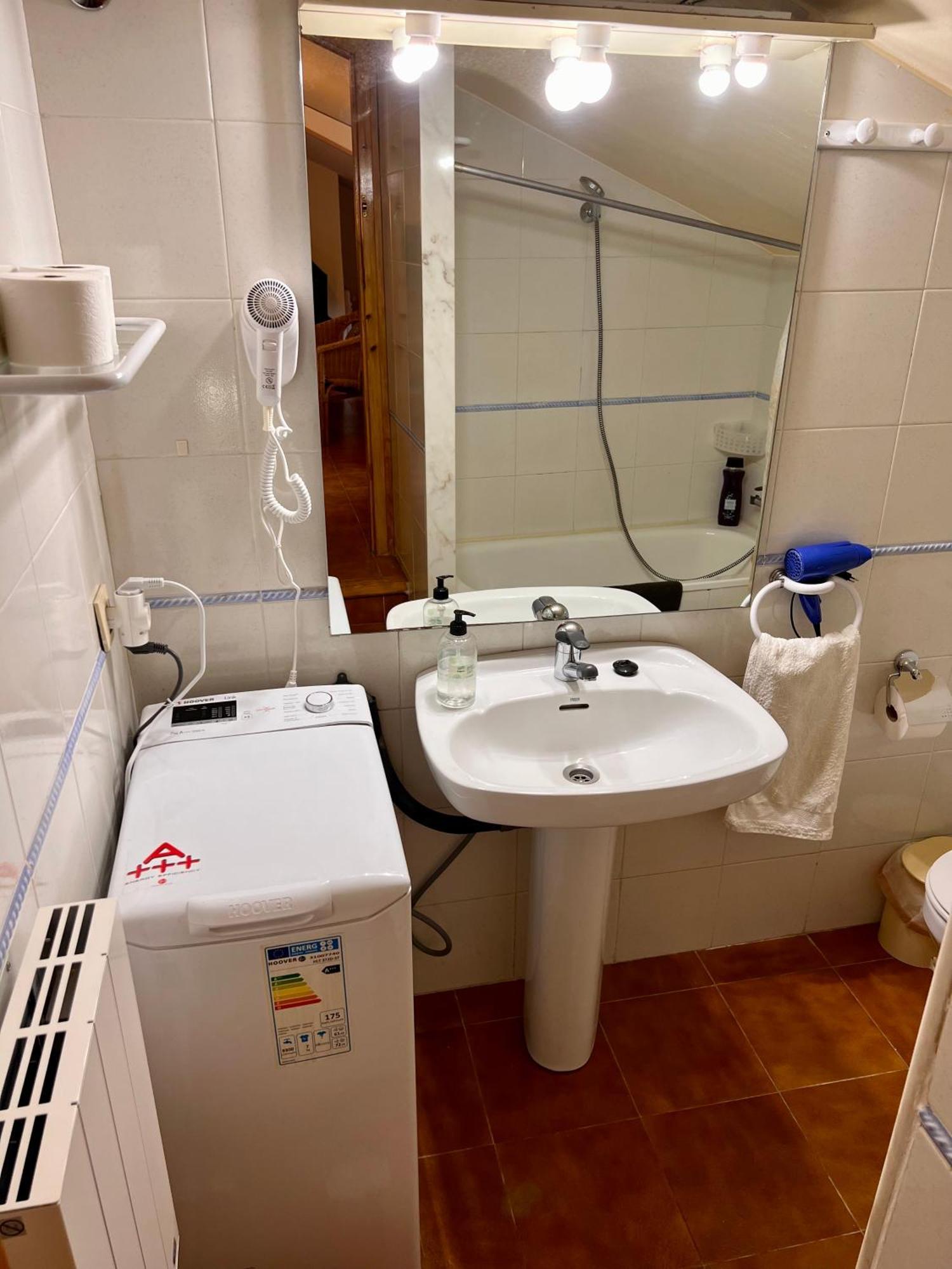 Apartament Habitatge Familiar De Bota Estudi *